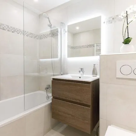 Lägenhet On La Croisette Deluxe 2 Bedrooms 2 Baths Cannes